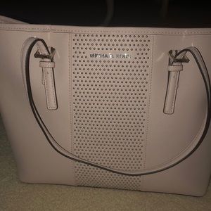 Large light pink handbag